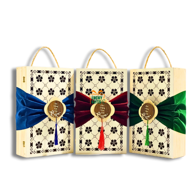 Hộp gỗ đựng rượu phối phụ kiện nơ vải